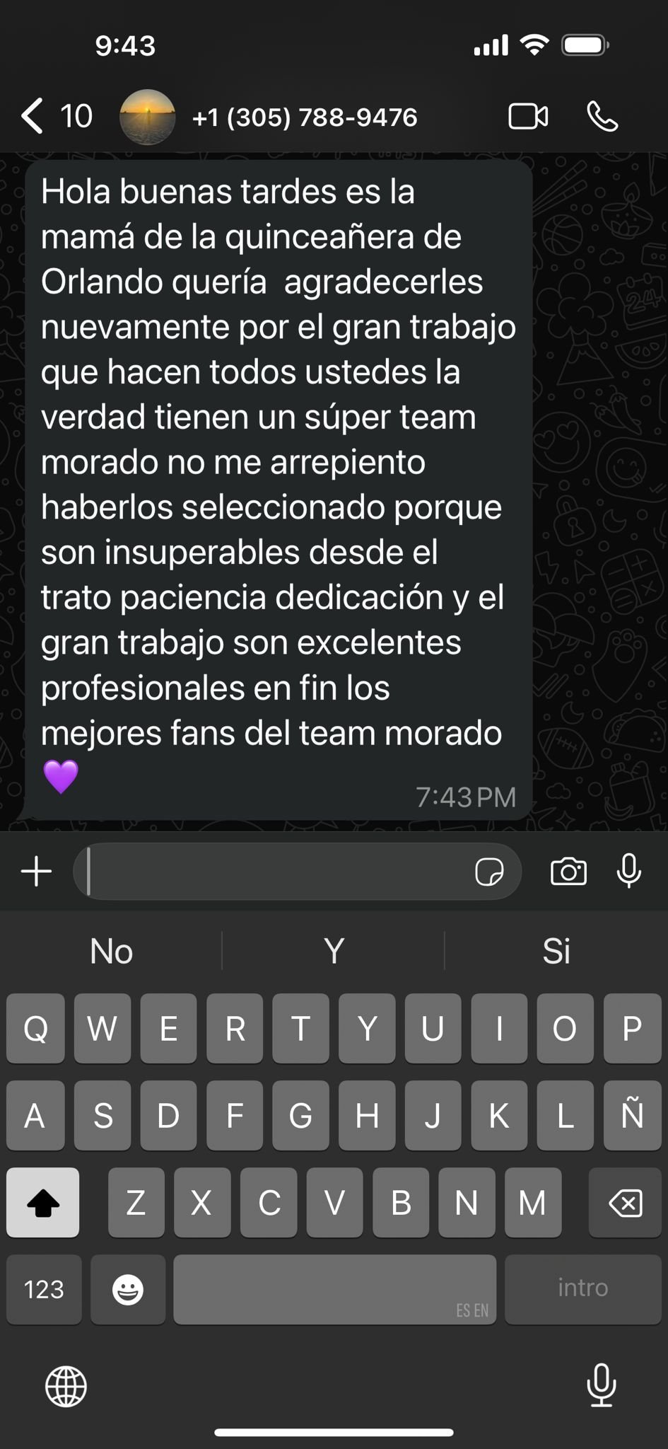 Conversación por WhatsApp con clienta de Team Morado